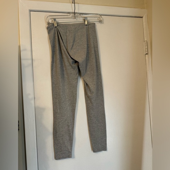 One step up grey leggings size small - Picture 4 of 6